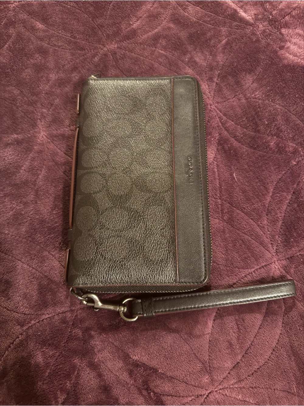 Coach Black w/ Red accents Signature Zip Wristlet Wallet